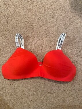 Victoria's Secret Bright Red Padded T-Shirt Bra with Logo Straps